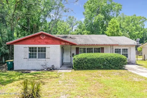 7670 Praver Drive E Jacksonville FL 32217