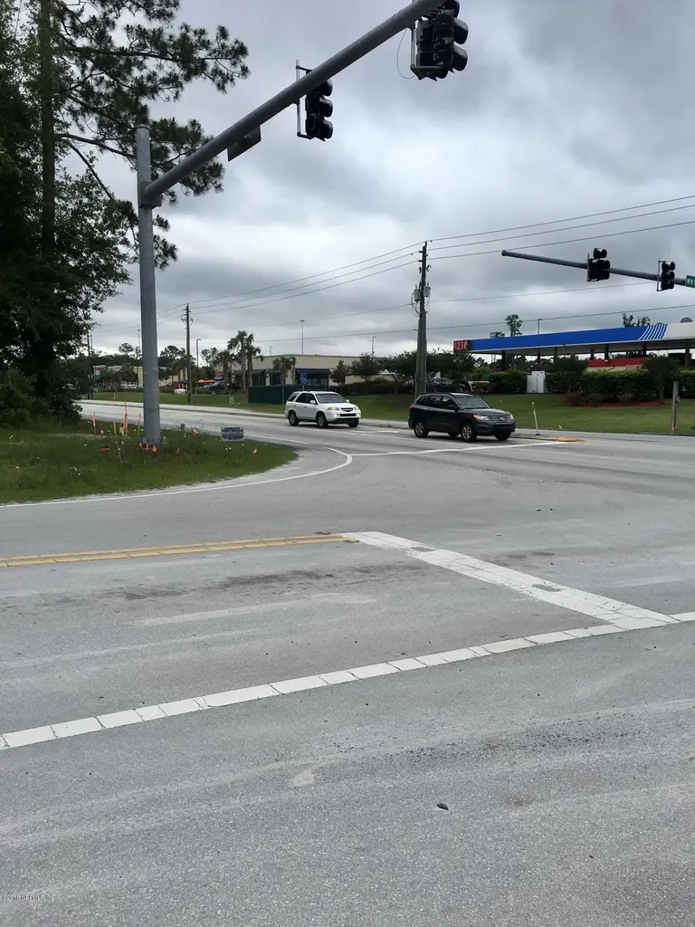 4057 E M Spence Road Macclenny FL 32063