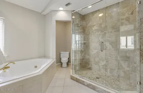 2208 Ocean Drive S Jacksonville Beach FL 32250
