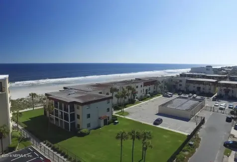 2208 Ocean Drive S Jacksonville Beach FL 32250