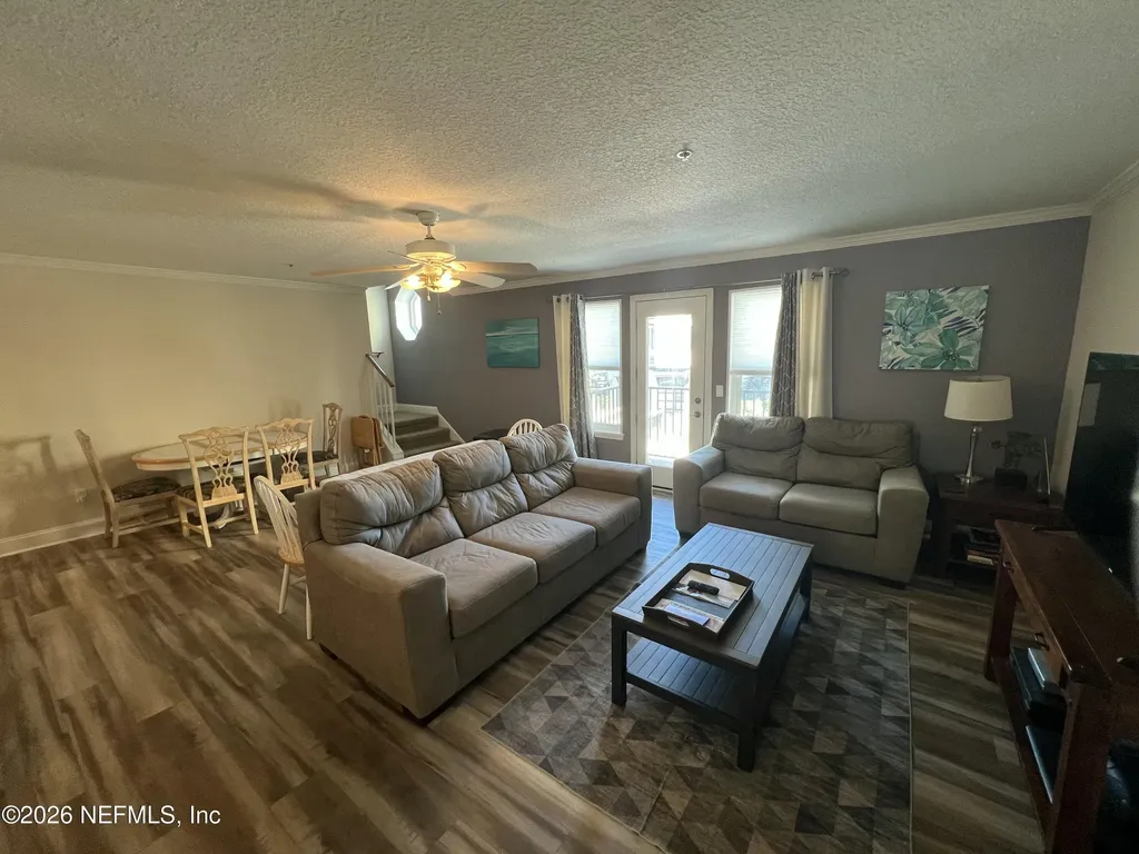 1018 S 1st Street Jacksonville Beach FL 32250