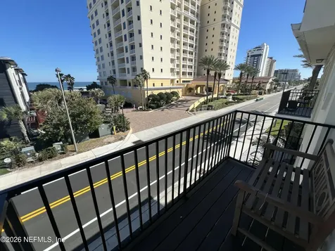 1018 S 1st Street Jacksonville Beach FL 32250