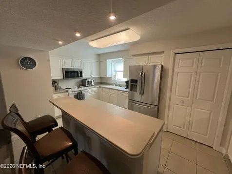 1018 S 1st Street Jacksonville Beach FL 32250