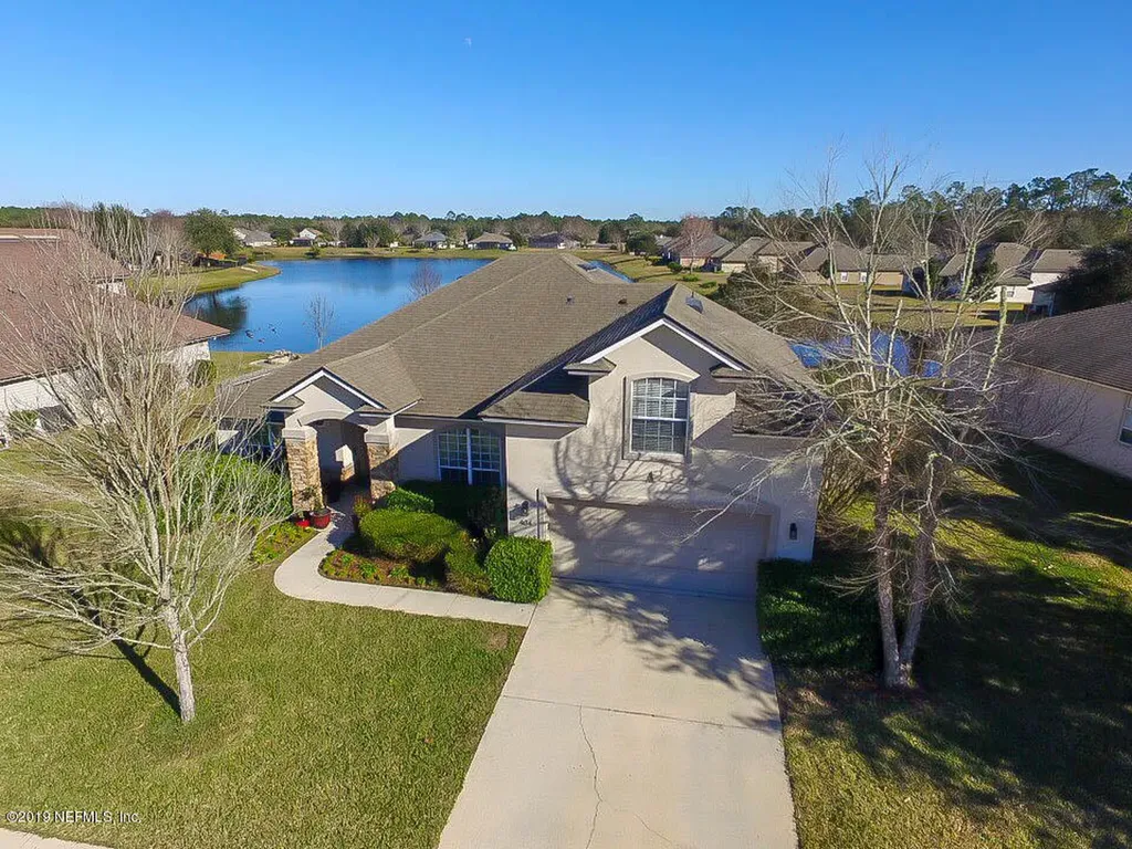404 Martin Lakes Drive W Jacksonville FL 32220