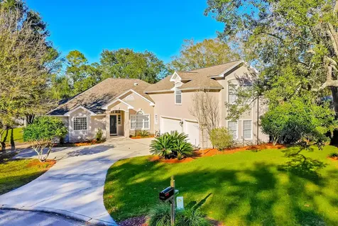 8666 Royalwood Drive Jacksonville FL 32256