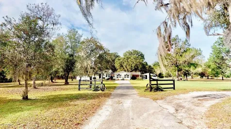125 Key Road Palatka FL 32177