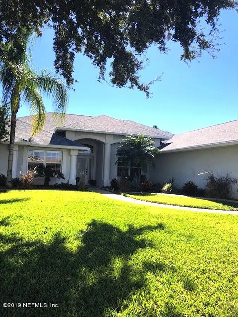 18 Fletcher Court Palm Coast FL 32137