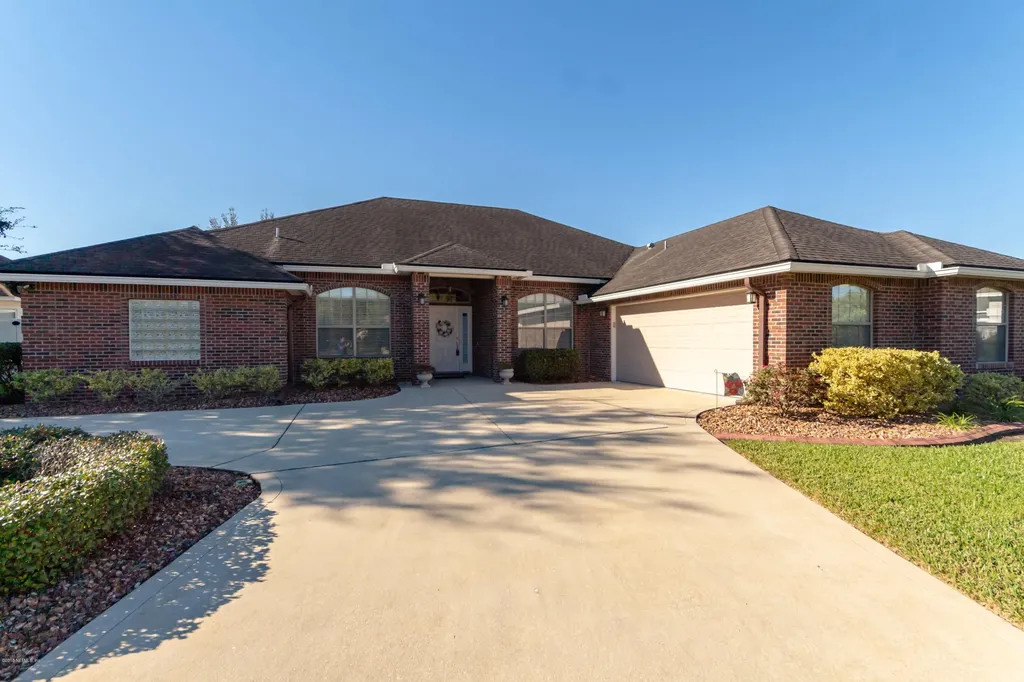 1572 Tralee Court N Jacksonville FL 32221