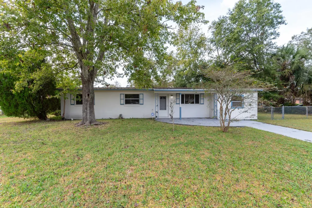 9408 Little John Road Jacksonville FL 32208