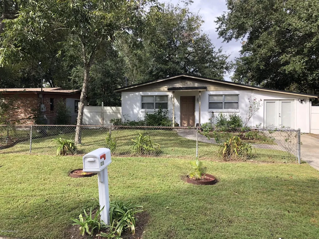 7215 Karenita Drive Jacksonville FL 32210