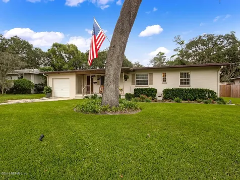 5765 Cherry Laurel Drive Jacksonville FL 32210