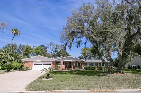 1655 Selva Marina Drive Atlantic Beach FL 32233