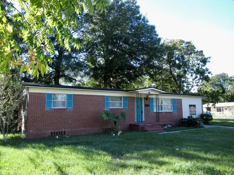 3244 Cathedral Lane Jacksonville FL 32277