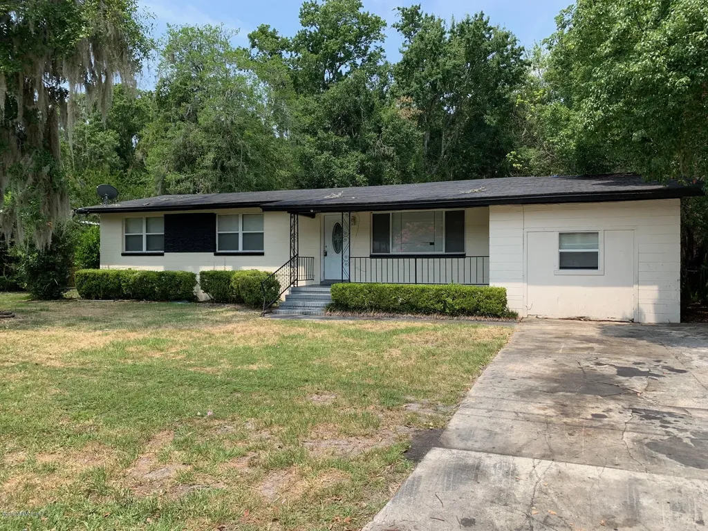 5918 Norde Drive W Jacksonville FL 32244