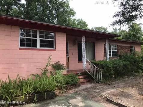 6857 Rhode Island Drive W Jacksonville FL 32209