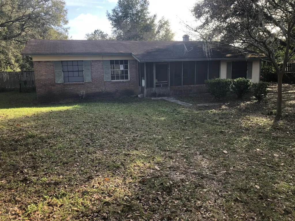 3941 Randall Road Green Cove Springs FL 32043