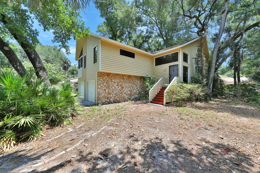 1800 Pelican Court Neptune Beach FL 32266