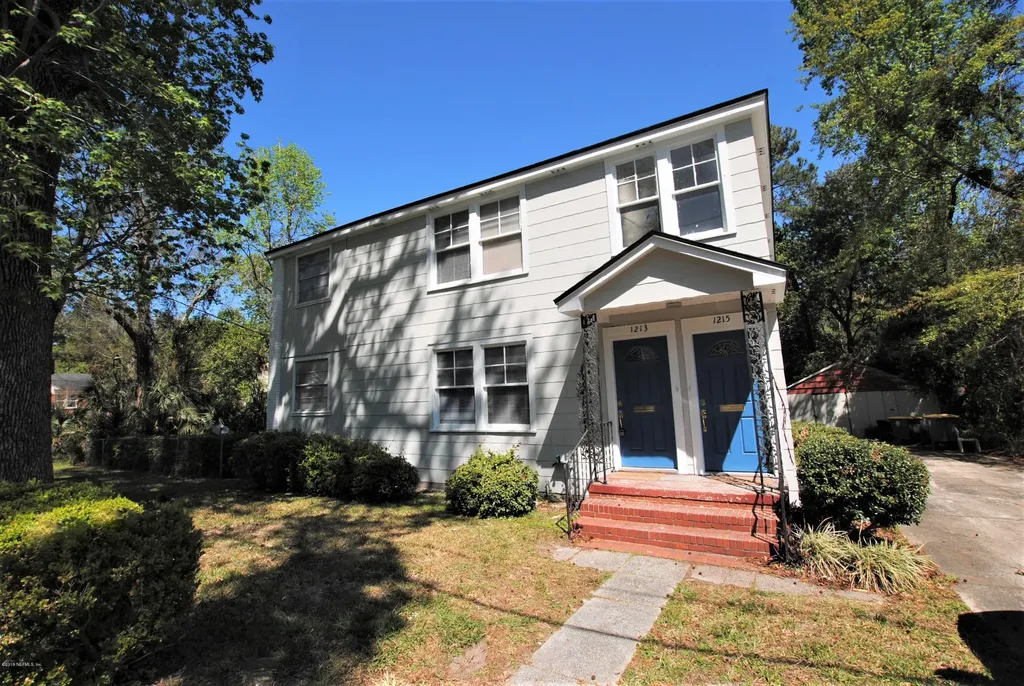 1215 Willow Branch Avenue Jacksonville FL 32205