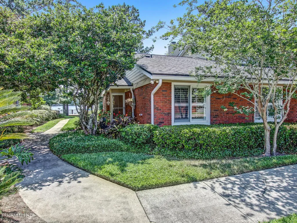 5400 Water Oak Lane Jacksonville FL 32210
