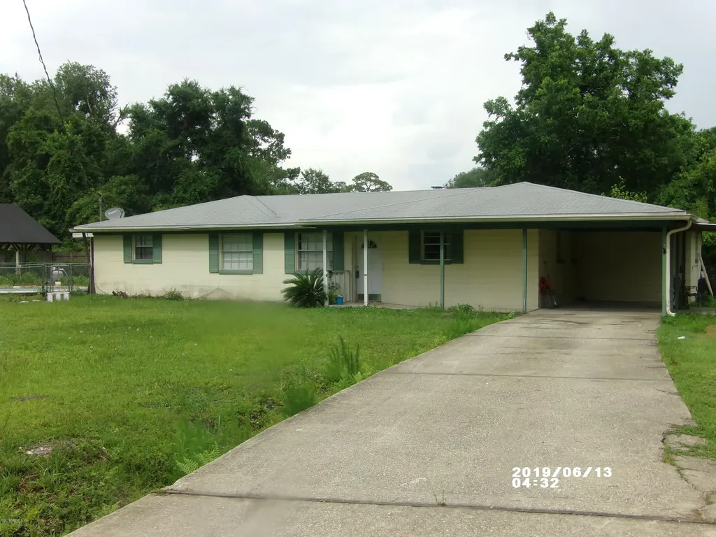 11233 Simmons Road Jacksonville FL 32218