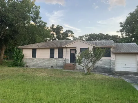 8256 Paul Jones Drive Jacksonville FL 32208