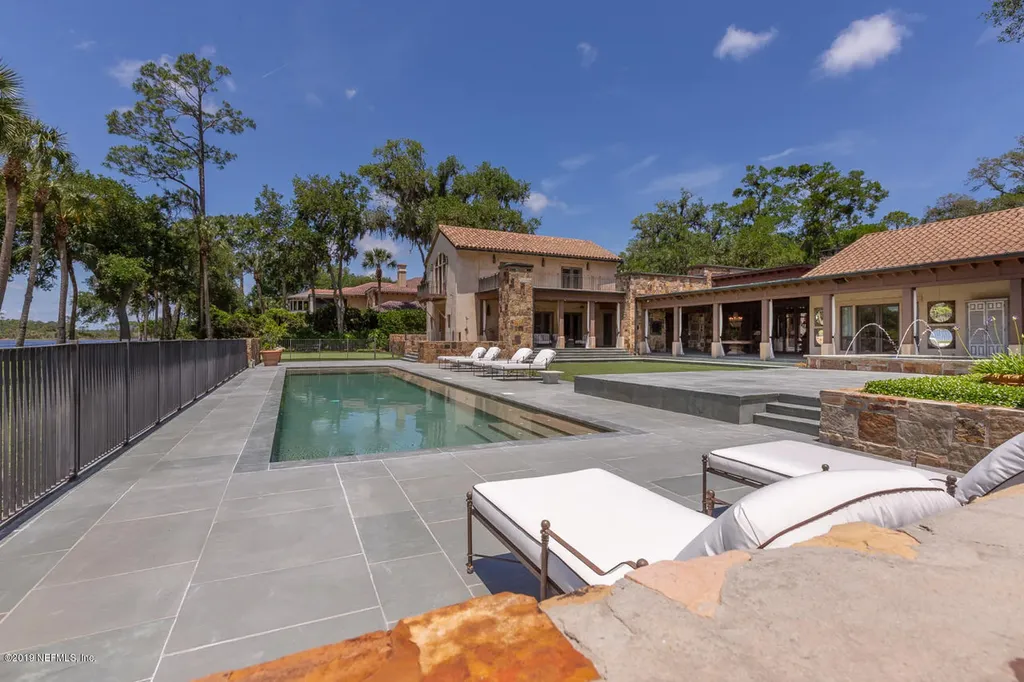 24729 Harbour View Drive Ponte Vedra Beach FL 32082