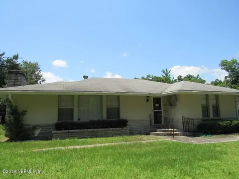 9802 Winston Street Jacksonville FL 32208