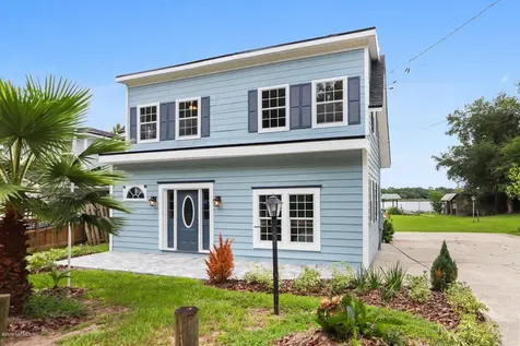 9825 Bayview Avenue Jacksonville FL 32208
