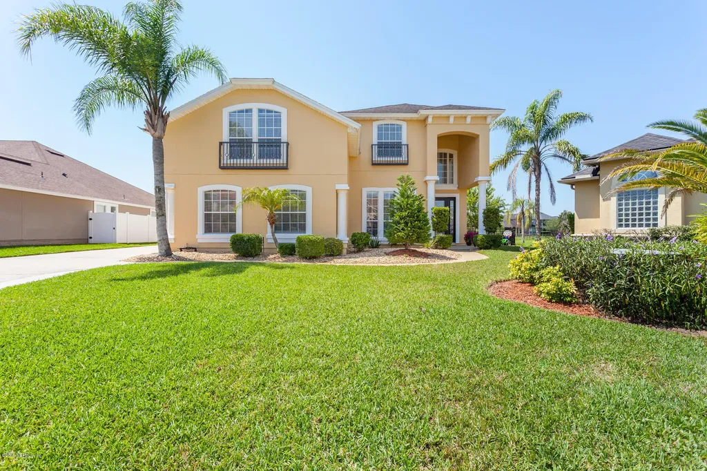 10110 Delpoint Lane Jacksonville FL 32246