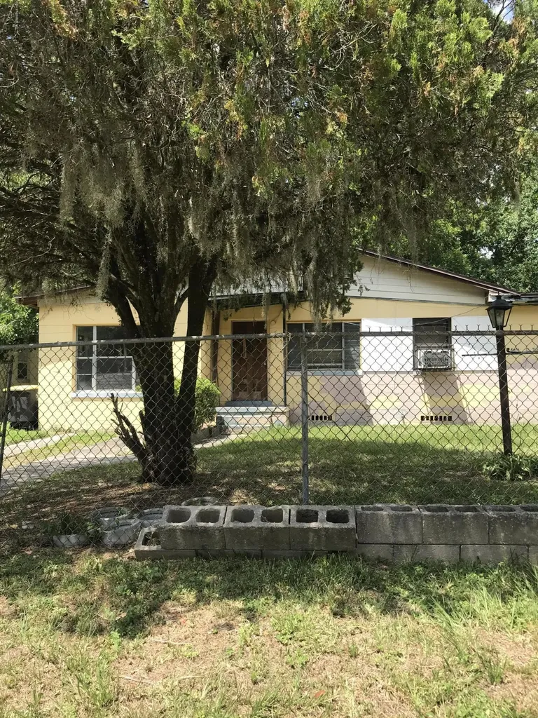 4401 Detaille Drive Jacksonville FL 32209