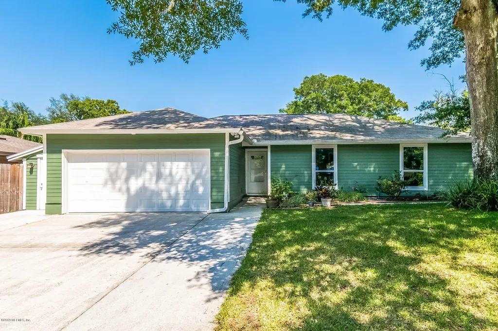 1523 Oak Lace Court Jacksonville FL 32225