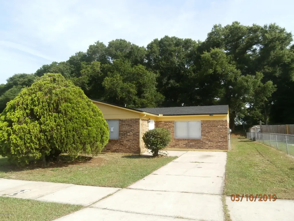4339 Spottswood Road N Jacksonville FL 32208