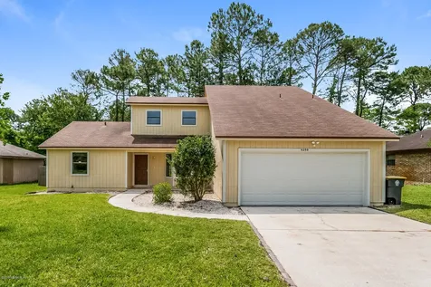 8250 Spencers Trace Drive Jacksonville FL 32244