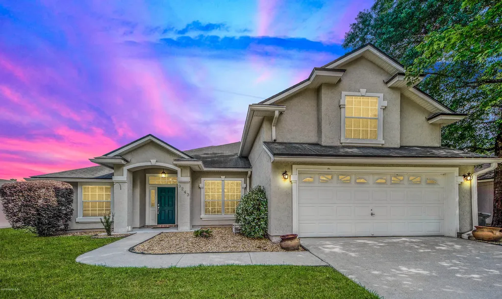 9243 Whisper Glen Drive Jacksonville FL 32222