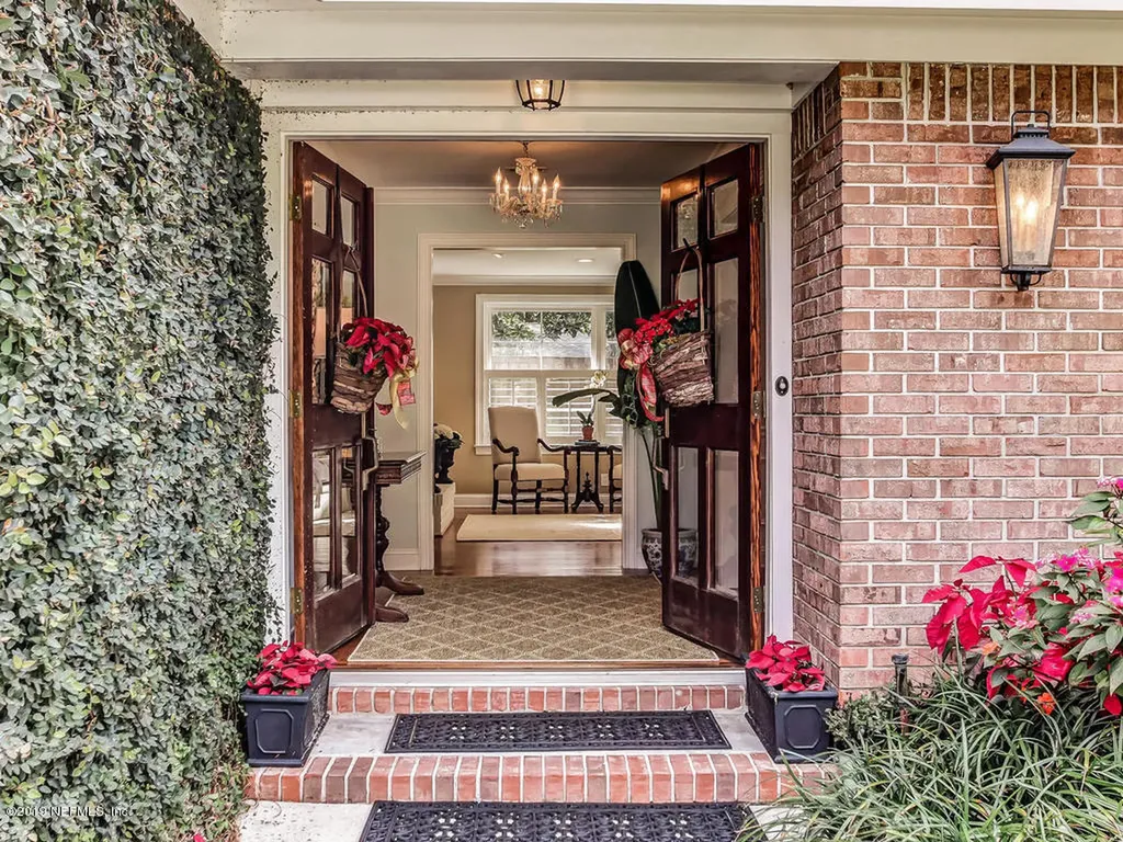 9306 River Shores Lane Jacksonville FL 32257