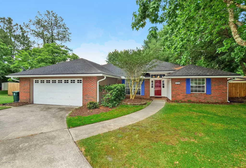 4334 Shallow Lake Drive Jacksonville FL 32258