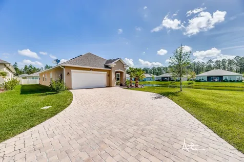 10105 Bedford Lakes Court Jacksonville FL 32222