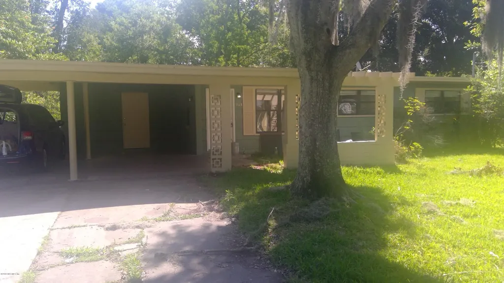 913 Le Brun Drive Jacksonville FL 32205