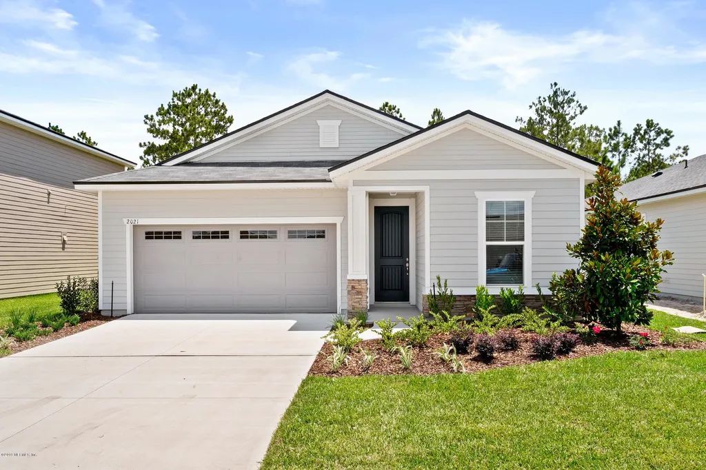 2021 Amberly Drive Middleburg FL 32068