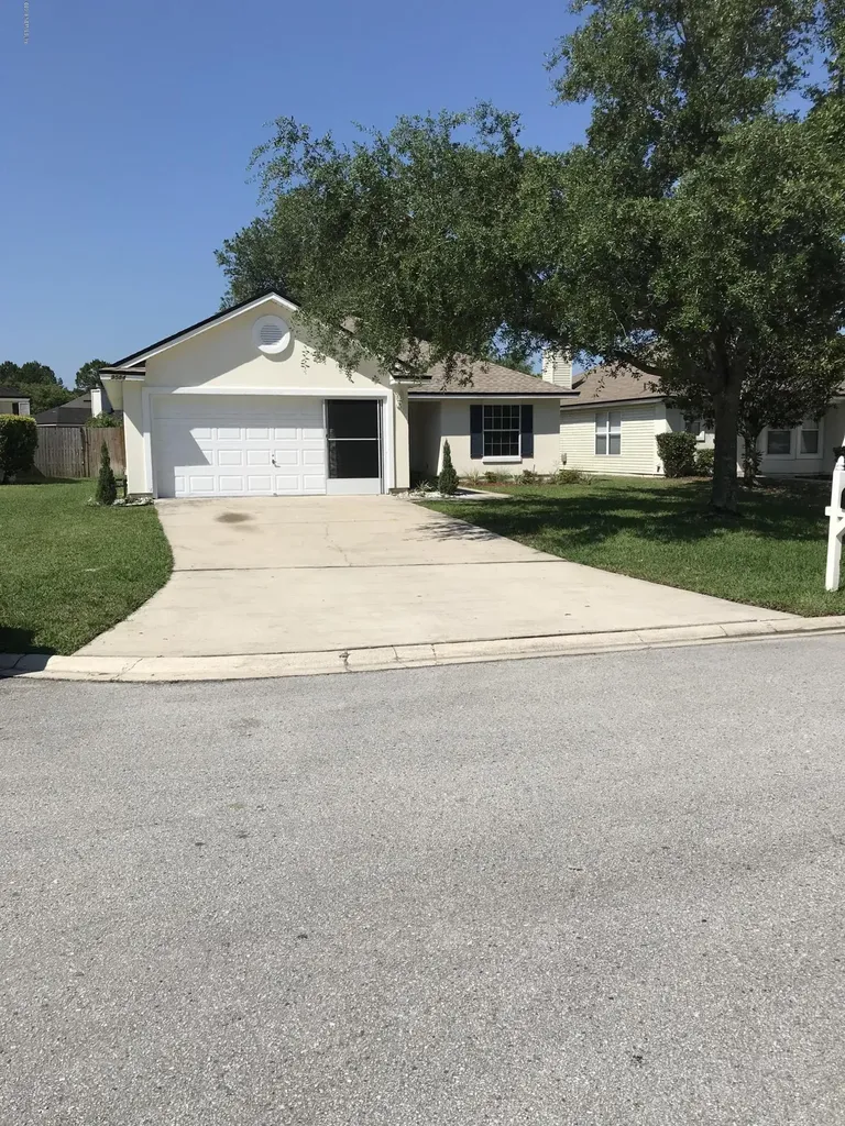 9584 Stratham Court Jacksonville FL 32244