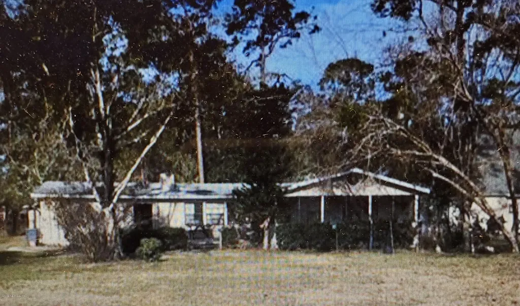 138 Parkin Road Pomona Park FL 32181