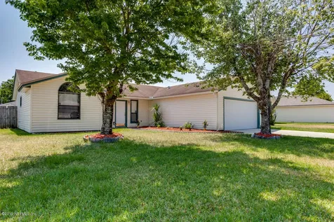 7821 Allspice Circle W Jacksonville FL 32244