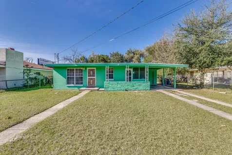 4638 W Castlewood Drive Jacksonville FL 32206