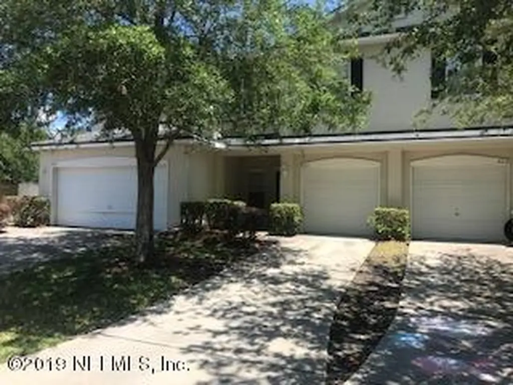 8612 Ribbon Falls Lane Jacksonville FL 32244