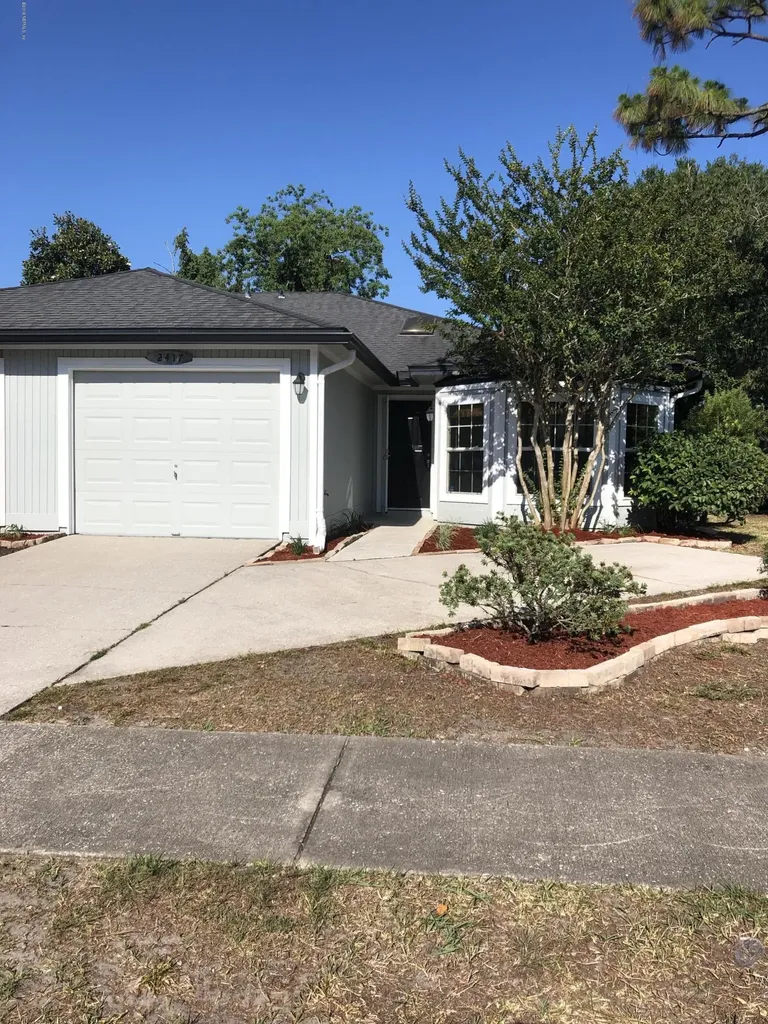 2417 Ironstone Drive E Jacksonville FL 32246