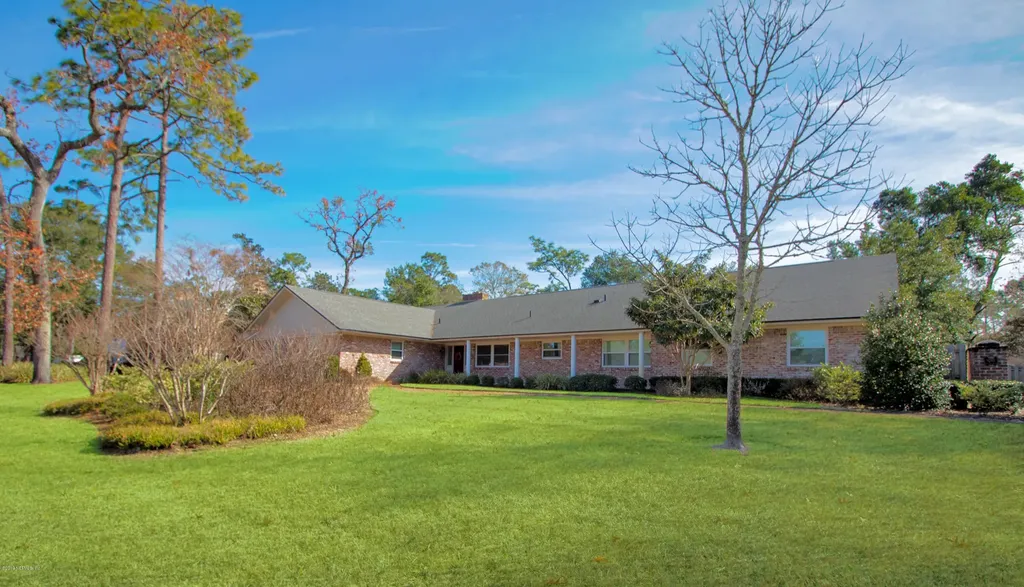 8265 Hunters Grove Road Jacksonville FL 32256
