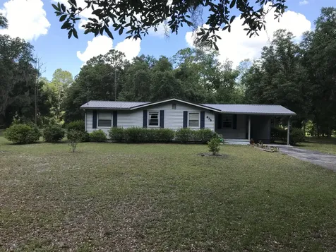675 Yelvington Road East Palatka FL 32131
