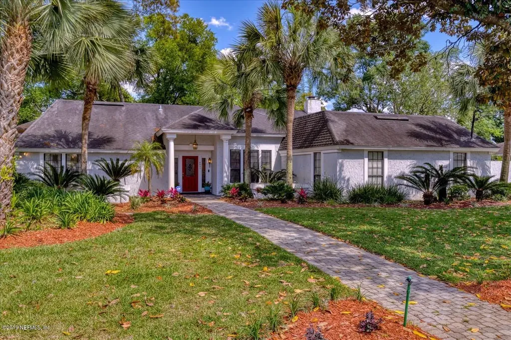 8641 San Servera Drive W Jacksonville FL 32217