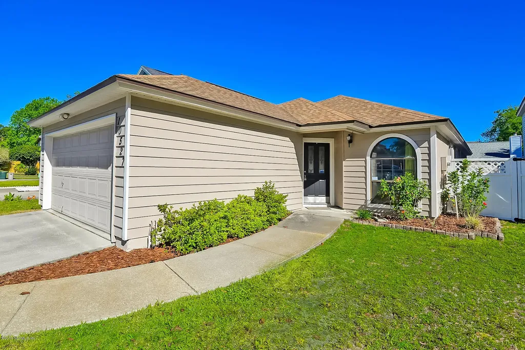 10527 Broomsedge Court Jacksonville FL 32246