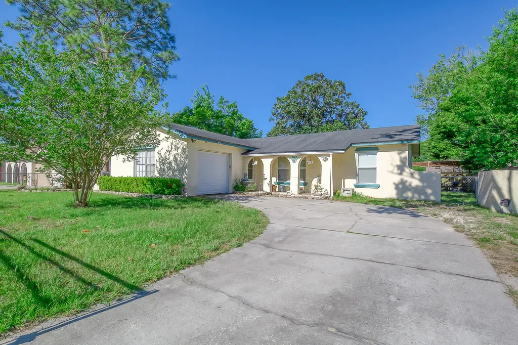 6054 Toyota Drive Jacksonville FL 32244
